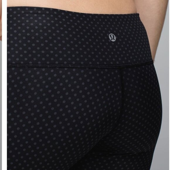 Lululemon Wunder Under Pant Legging Biggy Dot Printed Black Deep Coal size 6 - Picture 8 of 8